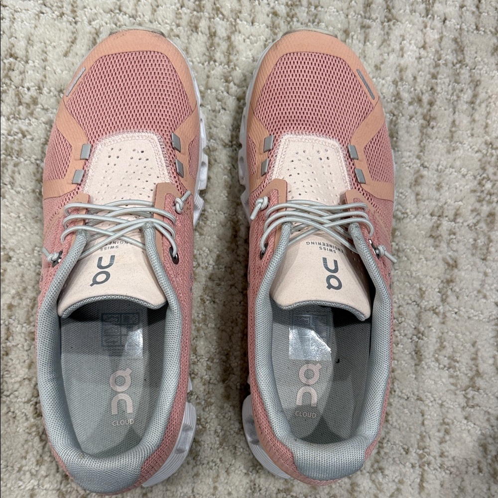 On Running Women's Sneakers in Dusty Pink